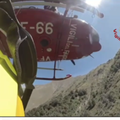 Vigili del fuoco con l'elicottero sulla Bisalta per il recupero di un escursionista [VIDEO]
