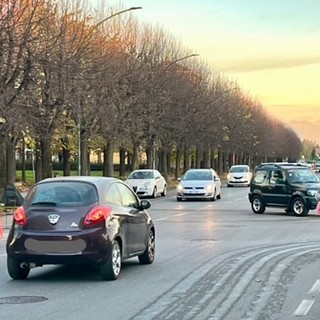 Corso Ancina, una delle strade più trafficate di Saluzzo