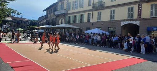 A Saluzzo una domenica di sport e shopping con la doppia iniziativa [FOTO]