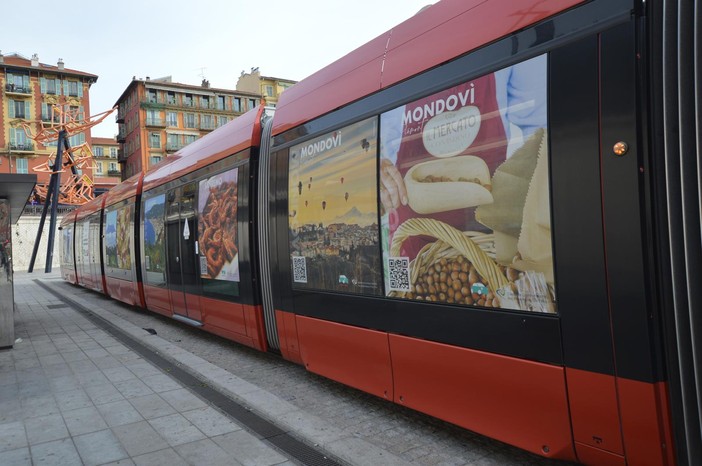 Mondovì racconta le sue bellezze e tradizioni sui tram di Nizza