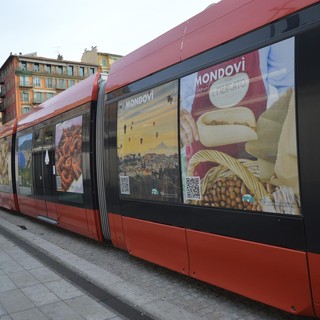 Mondovì racconta le sue bellezze e tradizioni sui tram di Nizza