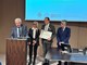 Al castello di Grinzane la consegna della benemerenza alla memoria del commendator Roberto Ponzio. Nella foto il figlio Roberto con Liliana Allena, Alberto Cirio e Carlo Bo