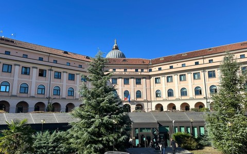 Il palazzo di giustizia astigiano