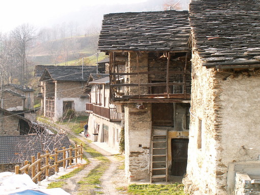 Tre artisti per rendere la Valle Grana &quot;Cultural Village&quot;