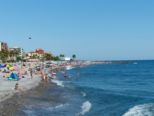 Vacanze sulle spiagge più belle della Liguria: come raggiungerle