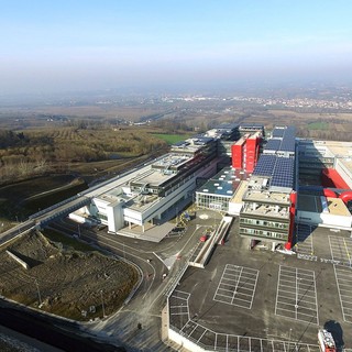 Una veduta dell'ospedale unico di Alba e Bra