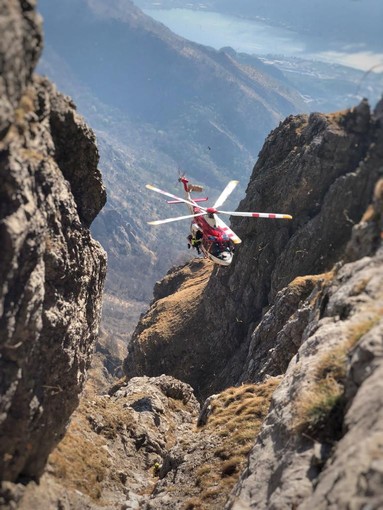 Due escursionisti in difficoltà nel Vallone di Riofreddo, salvati dall'elisoccorso