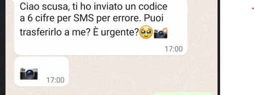 Il messaggio truffa che appare su WhatsApp