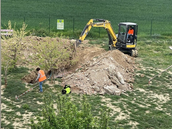 I lavori di rilevamento commissionati dalla Sovraintendenza archeologia, belle arti e paesaggio nell'area in cui sorgerà il nuovo asilo in corso Europa ad Alba