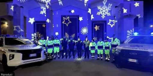 Buon Natale e un sereno anno nuovo dalla Sezione ANA di Mondovì con tutti i gruppi: viva gli Alpini! [VIDEO]