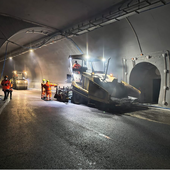 Operai al lavoro nel nuovo tunnel di Tenda