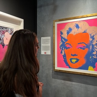 La pop art protagonista a Mondovì con la mostra di Andy Warhol 'Influencer' [FOTO]