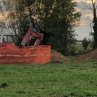 Lavori sospesi a Mondovì per installazione palo per la telefonia, la ditta: &quot;Il Comune ritiri l'ordinanza o ricorreremo al TAR&quot;