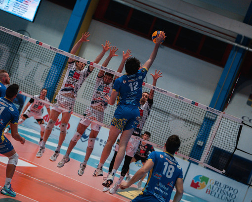 Un attacco di Spagnol (Foto Legavolley)