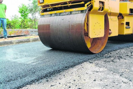 Si asfalta e si chiude al traffico la strada provinciale tra Demonte e Fedio: