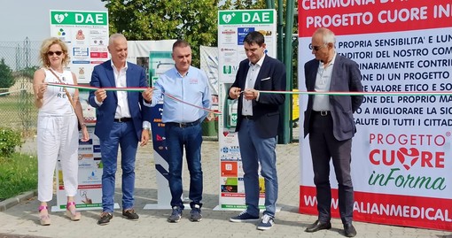 Progetto Cuore-Fossano, Bergesio-Tallone: “Quattro defibrillatori per la sicurezza ai cittadini, grazie alla sinergia tra Amministrazione e mondo dell’imprenditoria”