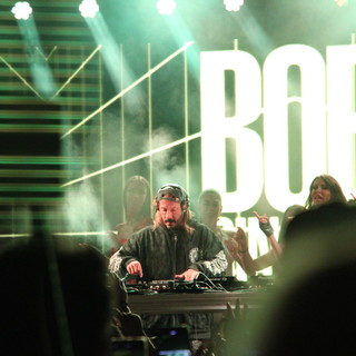 Successo da tutto esaurito per il dj set di Bob Sinclar a Mondovì, promossa la location del Belvedere [FOTO E VIDEO]