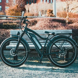 Foto da Unsplash (Himiway Bikes)