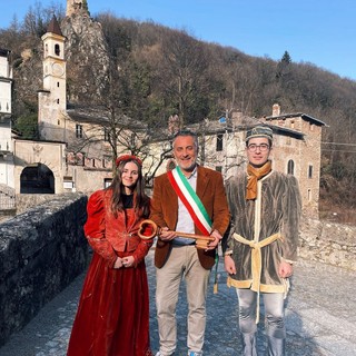 Con la consegna delle chiavi a Flora e Balduino prende il via il Carnevale di Monterosso Grana