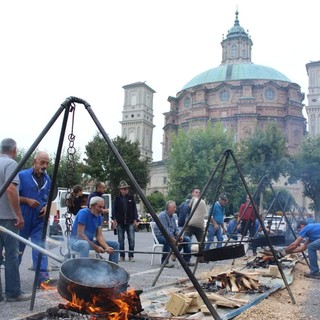 Ritorna l'appuntamento con la Gran castagnata al Santuario e il concorso &quot;Vicoforte in cornice&quot;