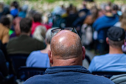 Alopecia: tipologie, diagnosi e rimedi