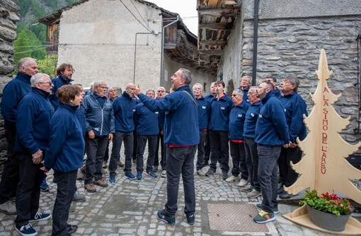 Una serata di canti natalizi e di cori a Saluzzo