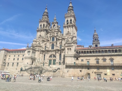 La  cattedrale di Santiago di Compostela e Finisterre