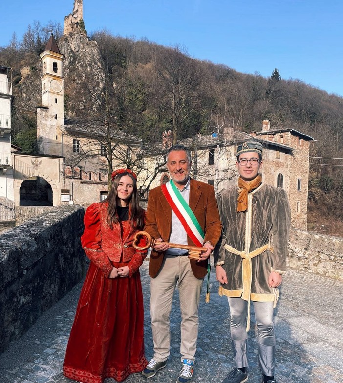 Con la consegna delle chiavi a Flora e Balduino prende il via il Carnevale di Monterosso Grana