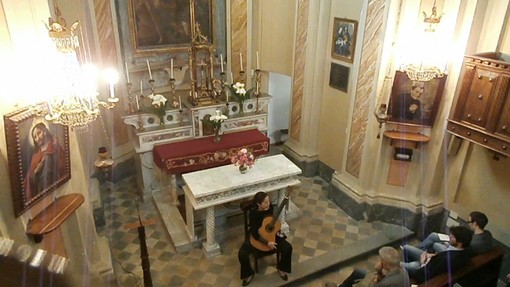 Solo chitarra, quattro concerti dedicati alle sei corde dall’Associazione Ricercare di Cuneo all’interno del progetto Giovani per l’Arte 2014 a Sommariva Bosco