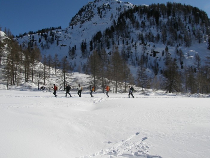 Si cercano volontari per battere il sentiero nella neve tra Ponte Marmora e Prazzo