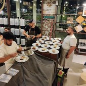 La cena stellata a base di cioccolato ha chiuso la partecipatissima edizione 2024 del Festival &quot;Connessioni&quot;