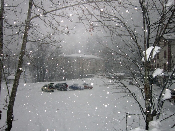 In arrivo la prima abbondante nevicata dell'inverno: tra sabato e domenica oltre 40 centimetri sulle Marittime