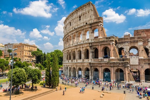 Il noleggio lungo termine a Roma: Una scelta strategica