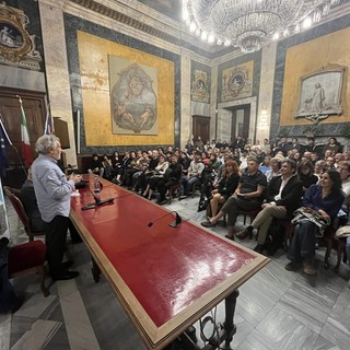 Piergiorgio Odifreddi ha incantato il pubblico accorso in massa all’inaugurazione della Summer School