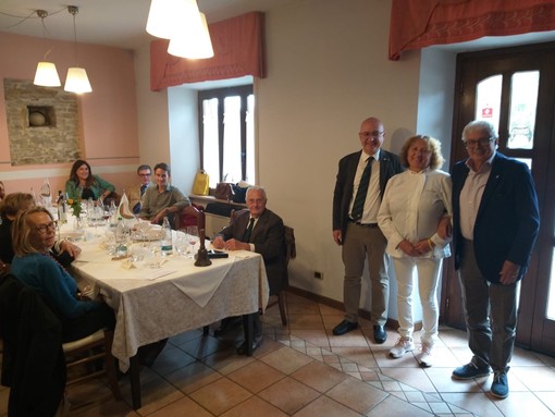 La delegazione alla trattoria Salvetti di Paroldo