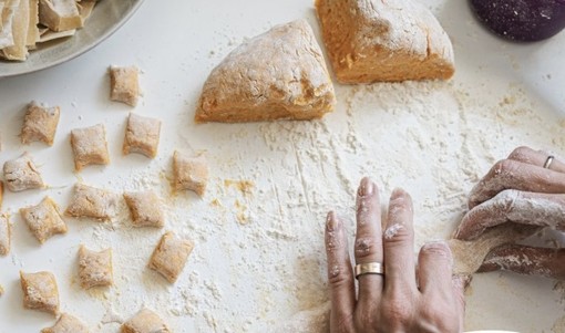 “Dona, gusta, sostieni”: associazione Andirivieni e Volontari dell'Annunziata insieme per Busca