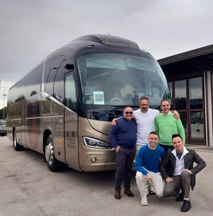 Con Dossetto Bus puoi viaggiare in tutta sicurezza e comodità sul nuovo Irizar i6S 12.35 HD Integral Efficient