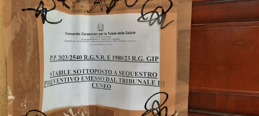 I carabinieri del Nas mettono sotto sequestro preventivo erboristeria del Cuneese