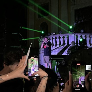 Il concerto di Ernia in piazza San Pietro