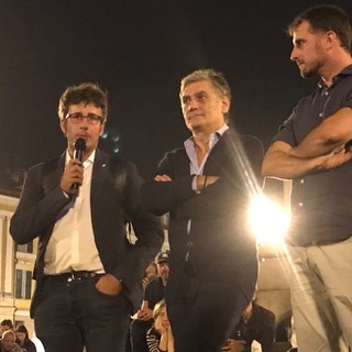 Lauria con il filosofo Diego Fusaro in una serata sulla libertà vaccinale a Cuneo