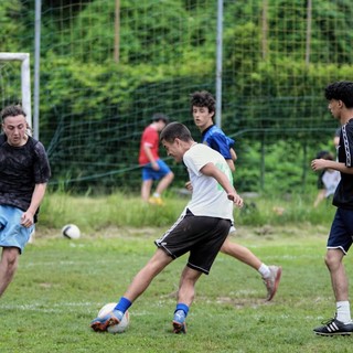 Gli studenti del Cigna impegnati nella &quot;Giornata dello Sport&quot; 2023 (foto Gloria Zito)