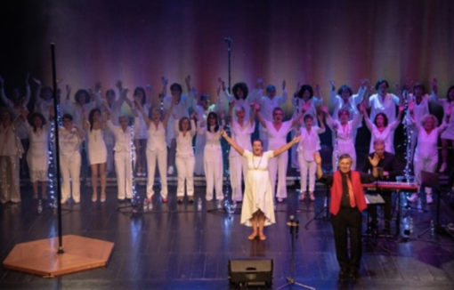 A Bra il Politeama si accende per la vita con il concerto dei Rejoicing Gospel Choir