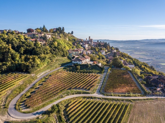 Veduta di Guarene, tra i comuni candidati ad entrare nella buffer zone Unesco