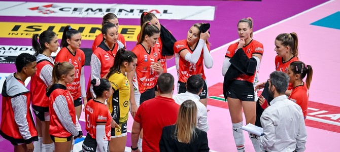 Volley femminile A1: Honda Olivero Cuneo, nel mirino il derby con la Wash4Green Pinerolo