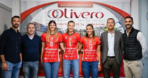 Volley femminile: la nuova pelle della Honda Olivero Cuneo, ecco le maglie ufficiali per la stagione 24/25