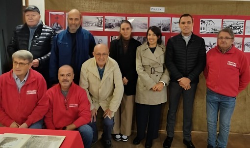 Inaugurata la mostra di foto storiche a Carassone: nel fine settimana torna &quot;Autumnus Caraxonensis&quot;