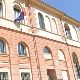 Bagnolo Piemonte: petizione per la difesa dell'autonomia dell'Istituto  Comprensivo Statale &quot;Beppe Fenoglio&quot;