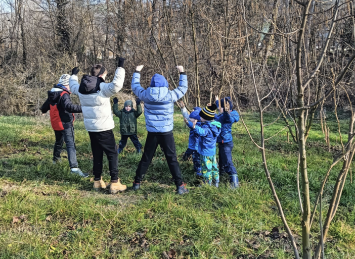 Alunni della primaria e dell'infanzia di Diano d'Alba insieme sulle tracce del &quot;Lupo Astolfo&quot;