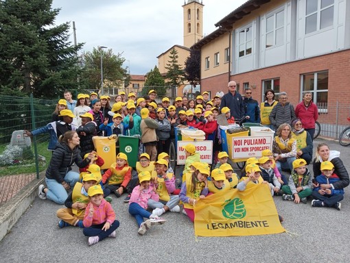 Mattinata ecologica a Piasco con Legambiente e l'amministrazione comunale