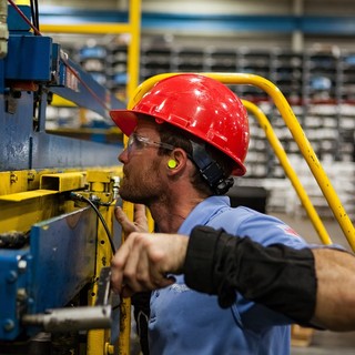 Previsioni occupazionali da ottobre a dicembre in contrazione a causa del forte rallentamento industriale